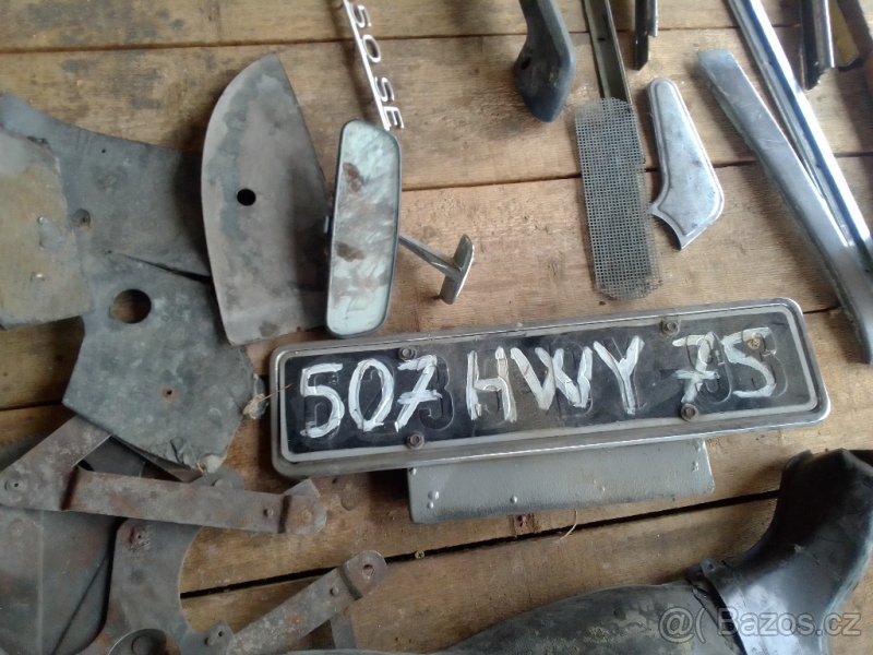 Mercedes w 111 coupe - 5