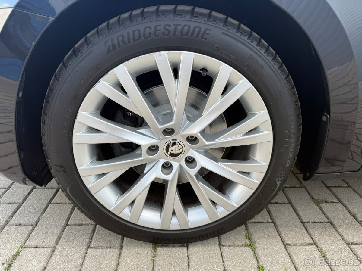 Škoda SUPERB 2.0 TDi EVO DSG MATRIX VIRTUAL PANORAMA KAMERA - 5