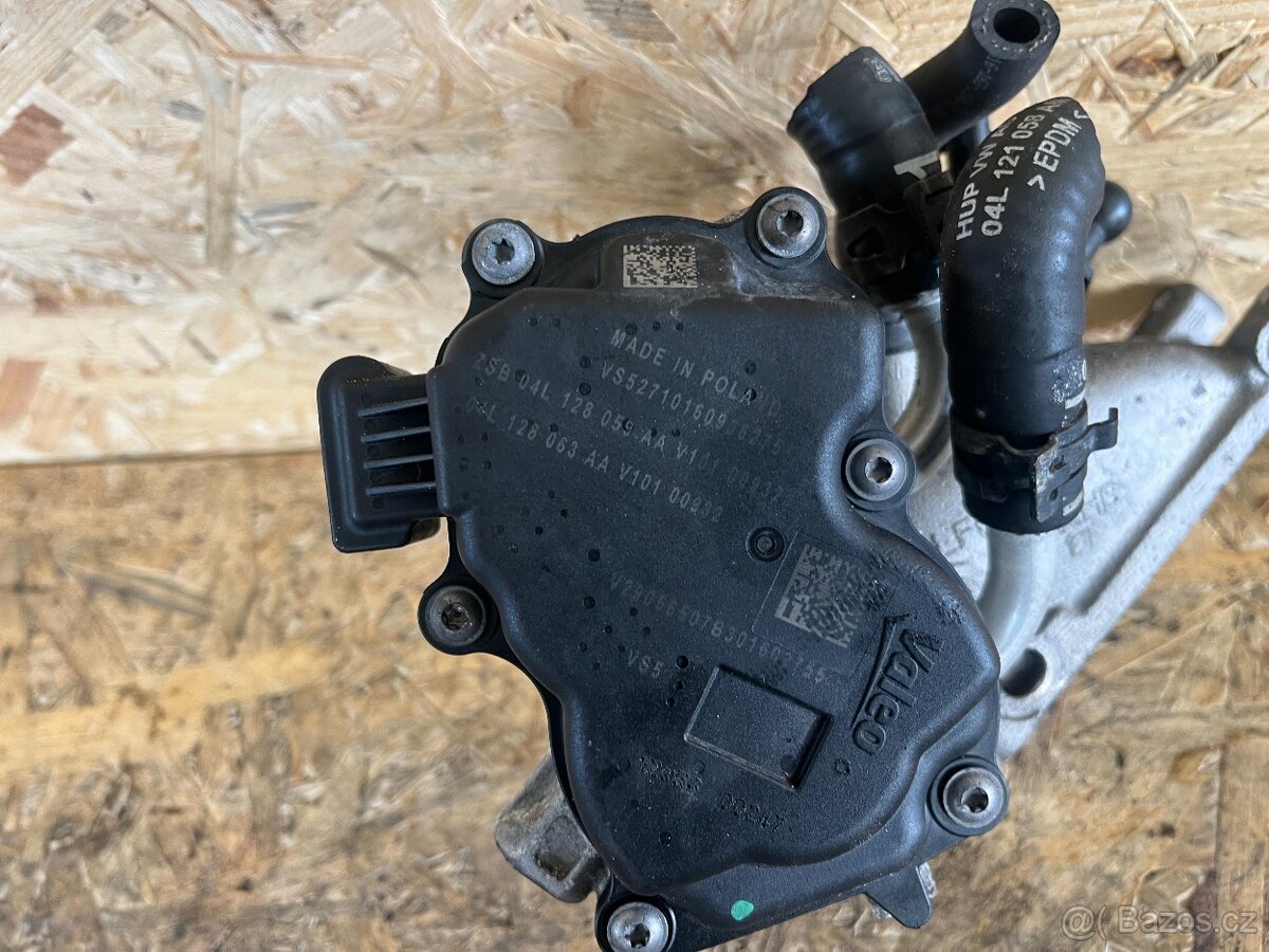 KOMPLETNÍ ŠKRTÍCÍ KLADKA 1.6 TDI 88KW DCXA 04L128059AA - 5