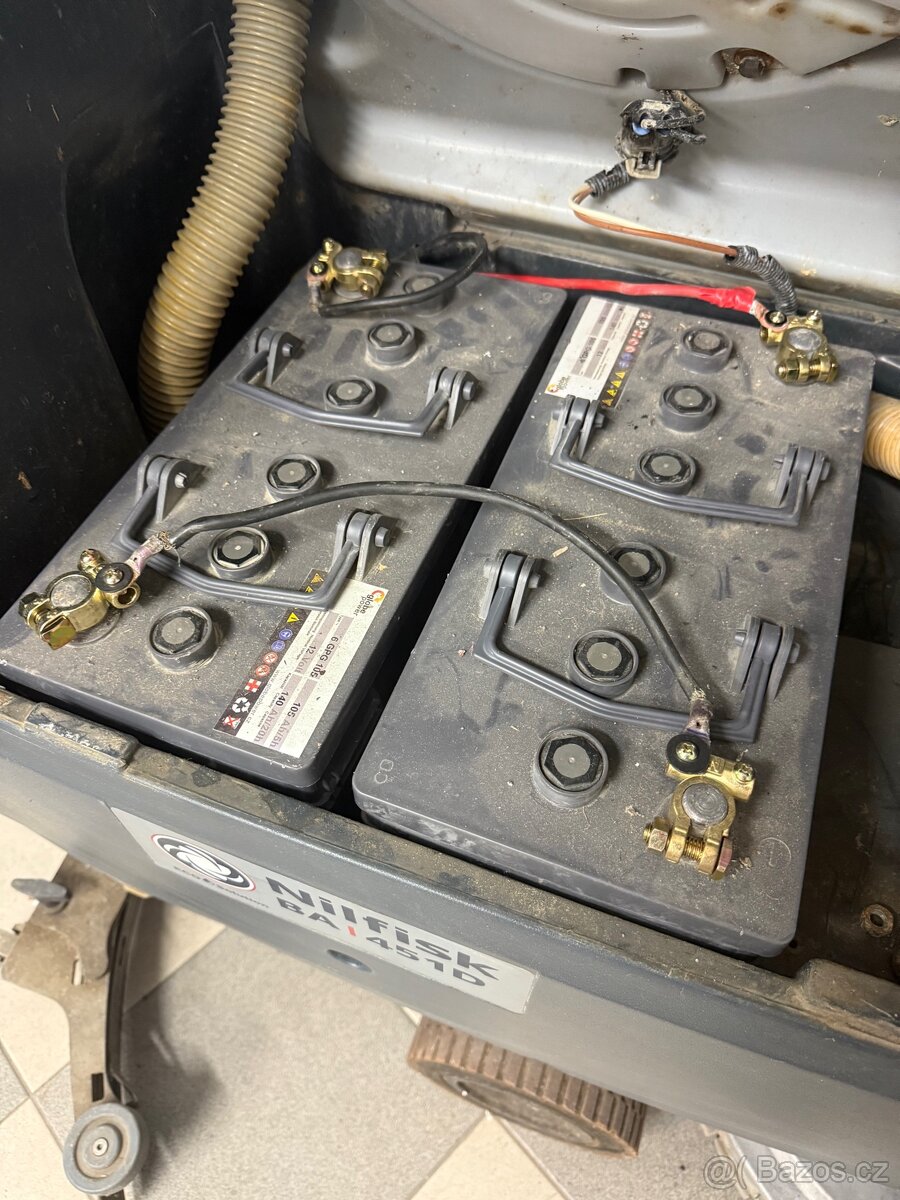 Nilfisk BA 451D podlahovy myci stroj - 5