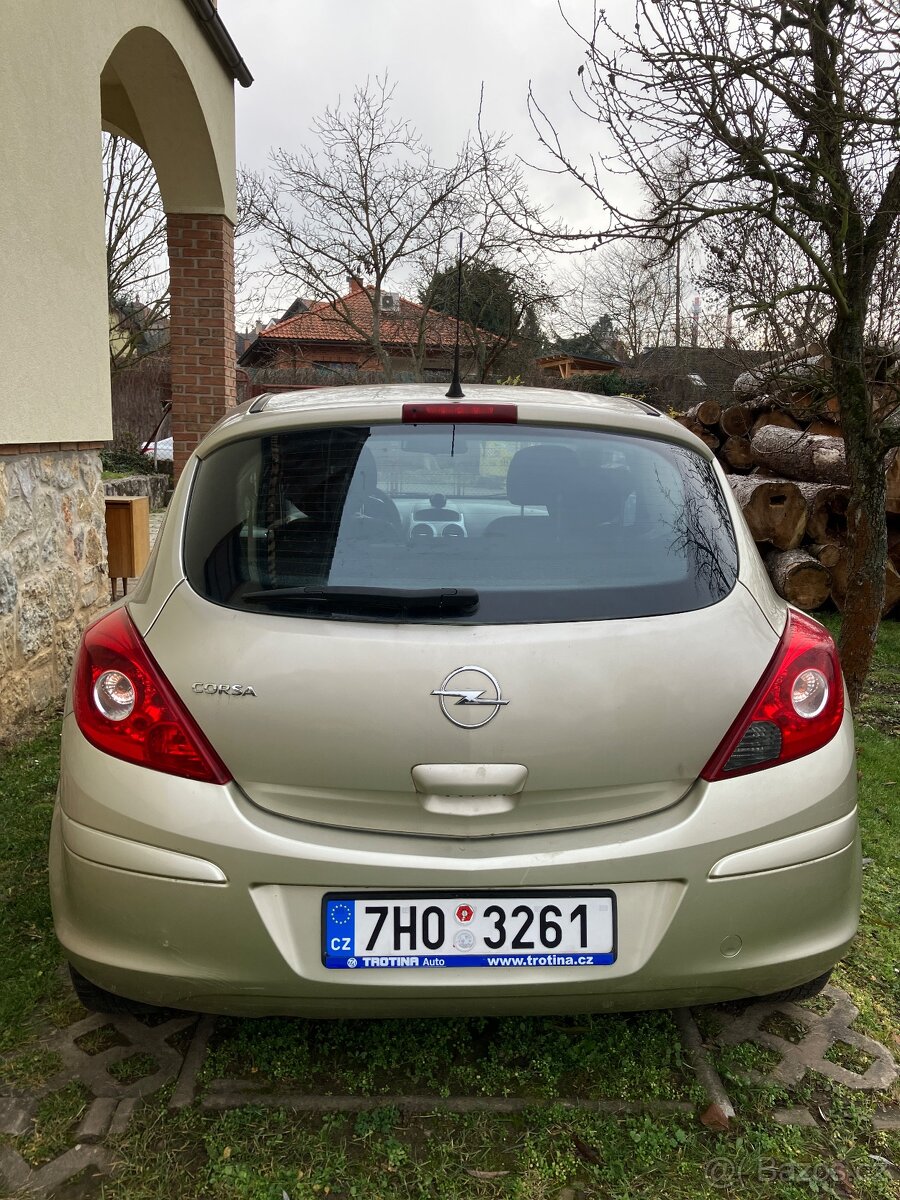Opel Corsa, 1.2 16 V, benzín - 5