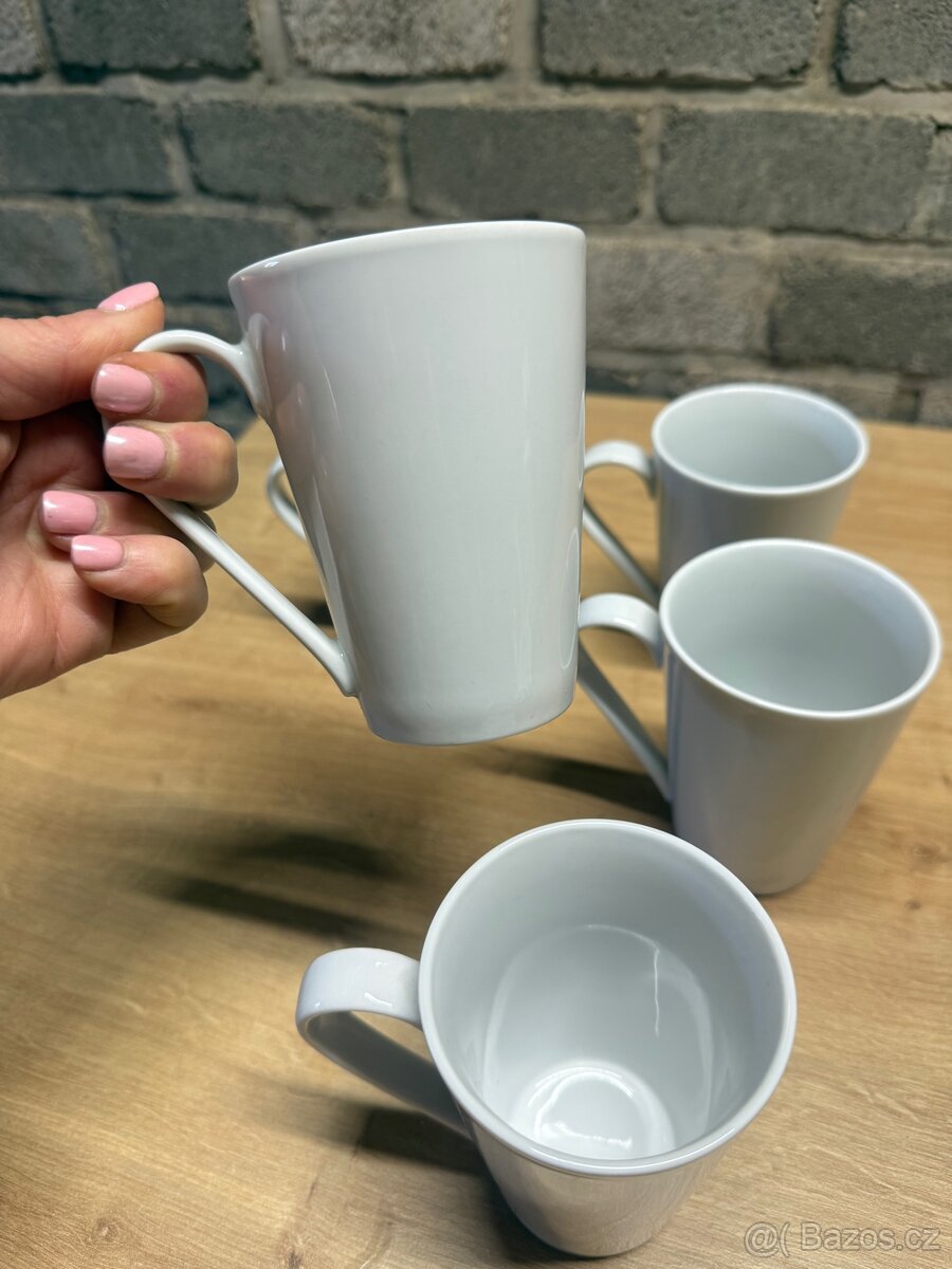 Bílé porcelánové hrnky bez potisku - 5