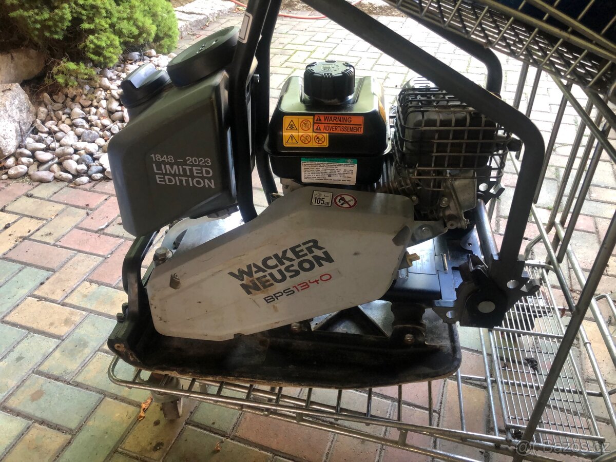 Vibrační deska WACKER-NEUSON BSP-1340 - 5