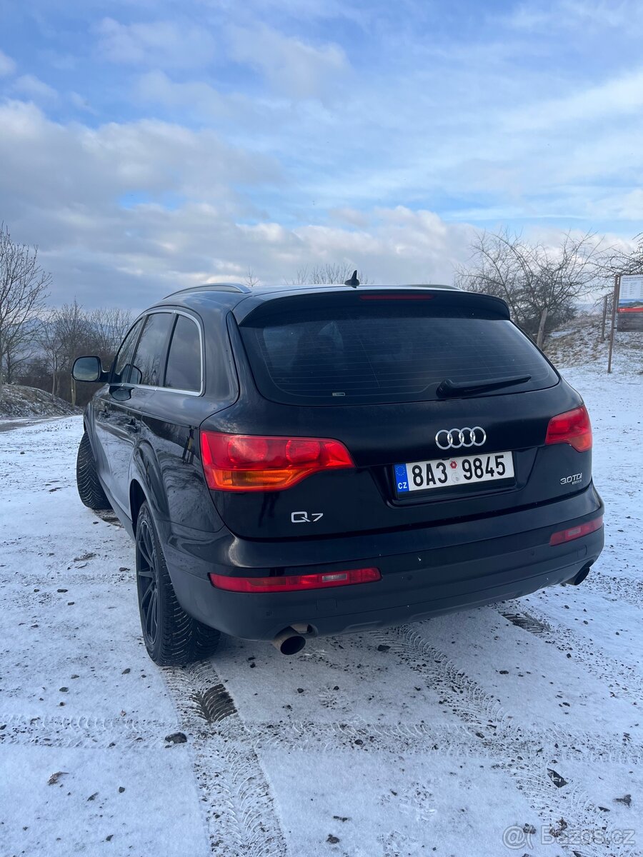 PRODÁM, VYMĚNÍM Audi Q7 3.0tdi 171kw, - 5