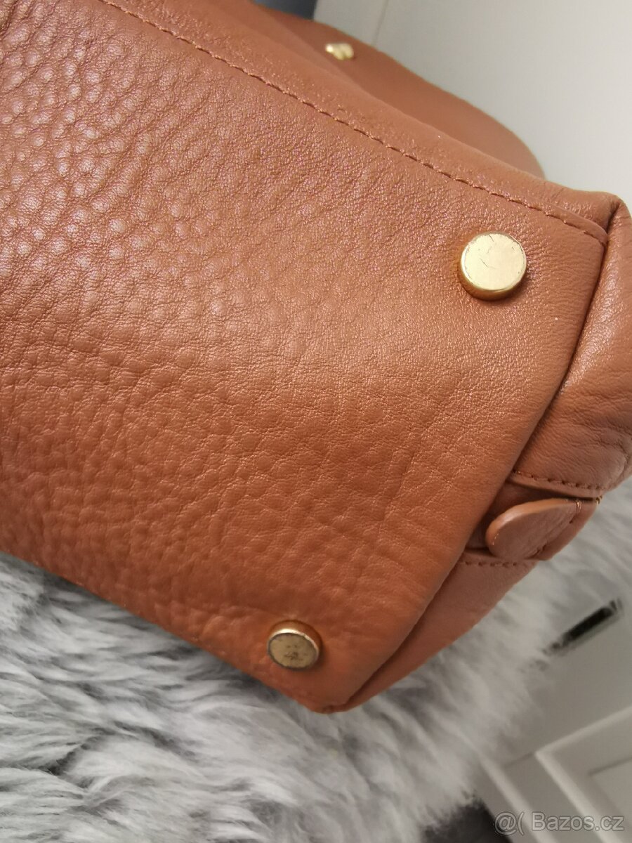 Guess originál kožená kabelka - 5