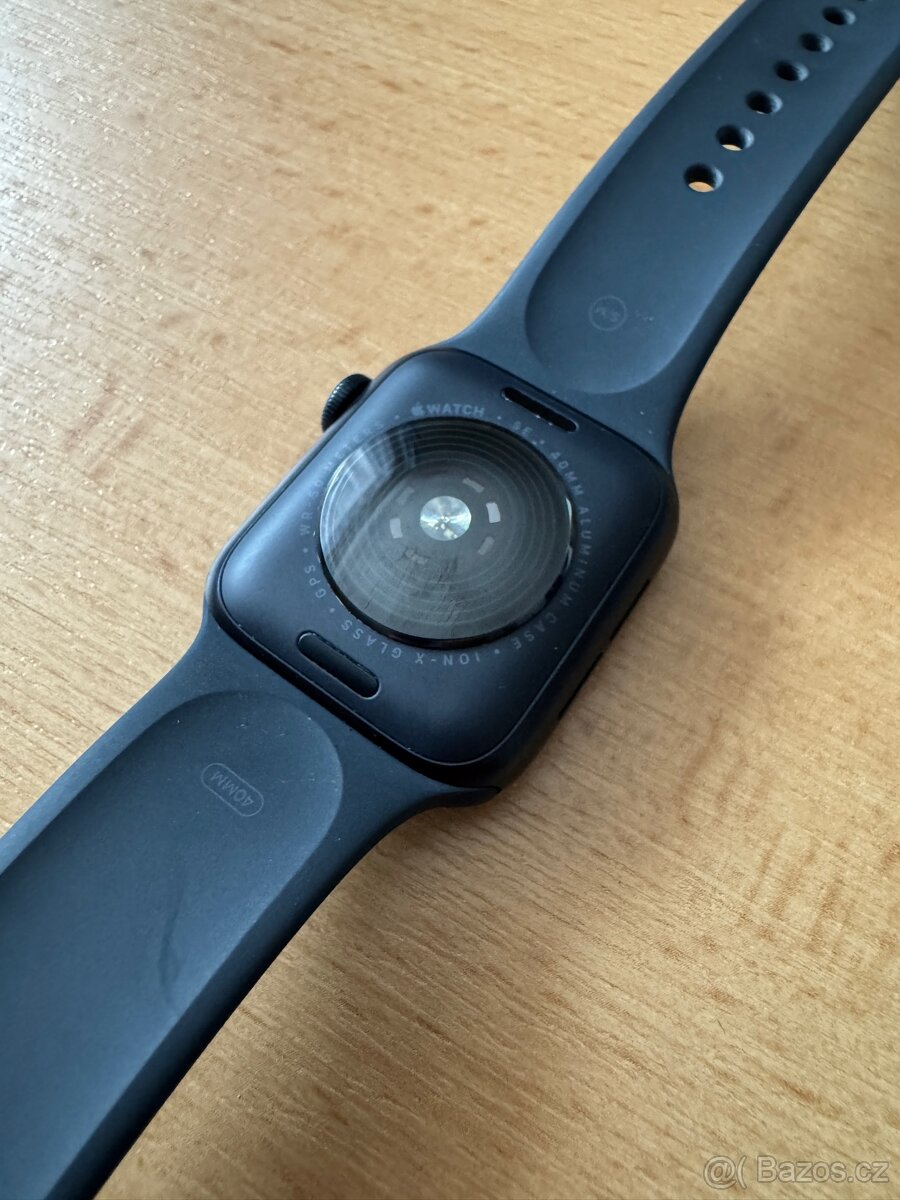 Apple Watch SE 2 - jako nové - 5