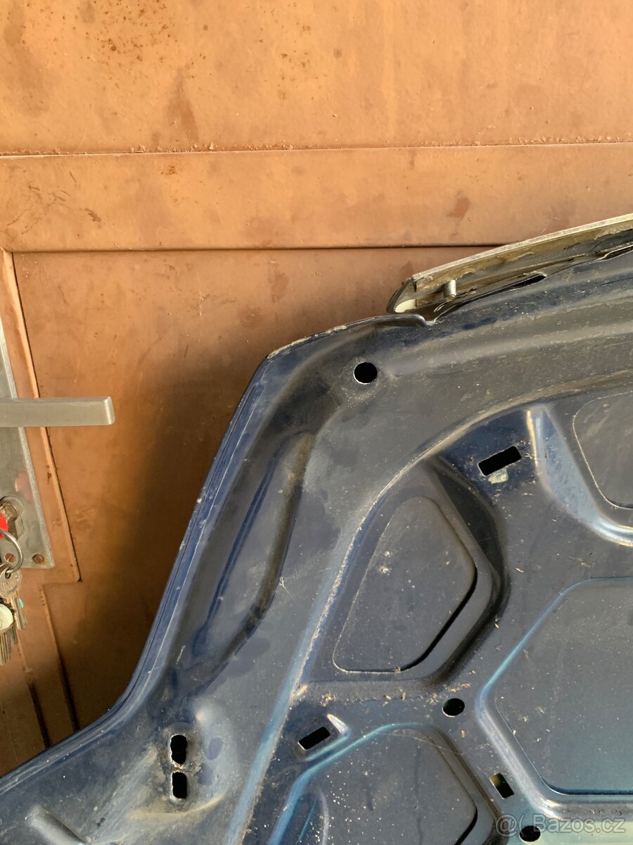 Ford Mondeo mk4 - kapota, nárazník - 5