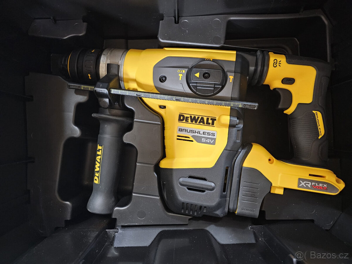 DeWALT DCH416NT + batt. + nabíječka + kufr - 5
