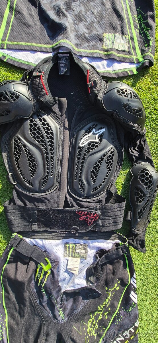 Motokrosový komplet - 5