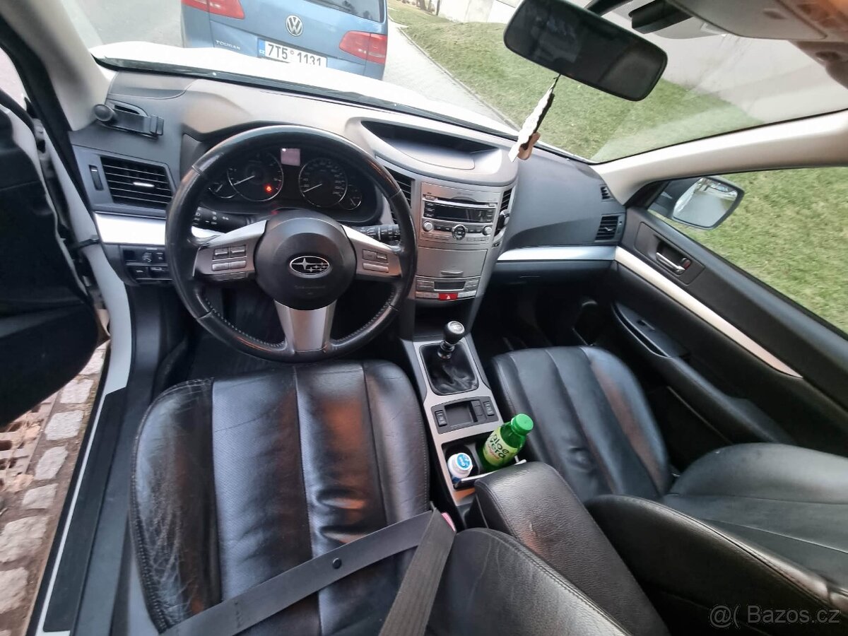 Subaru Outback 2.0d 4x4 - 5