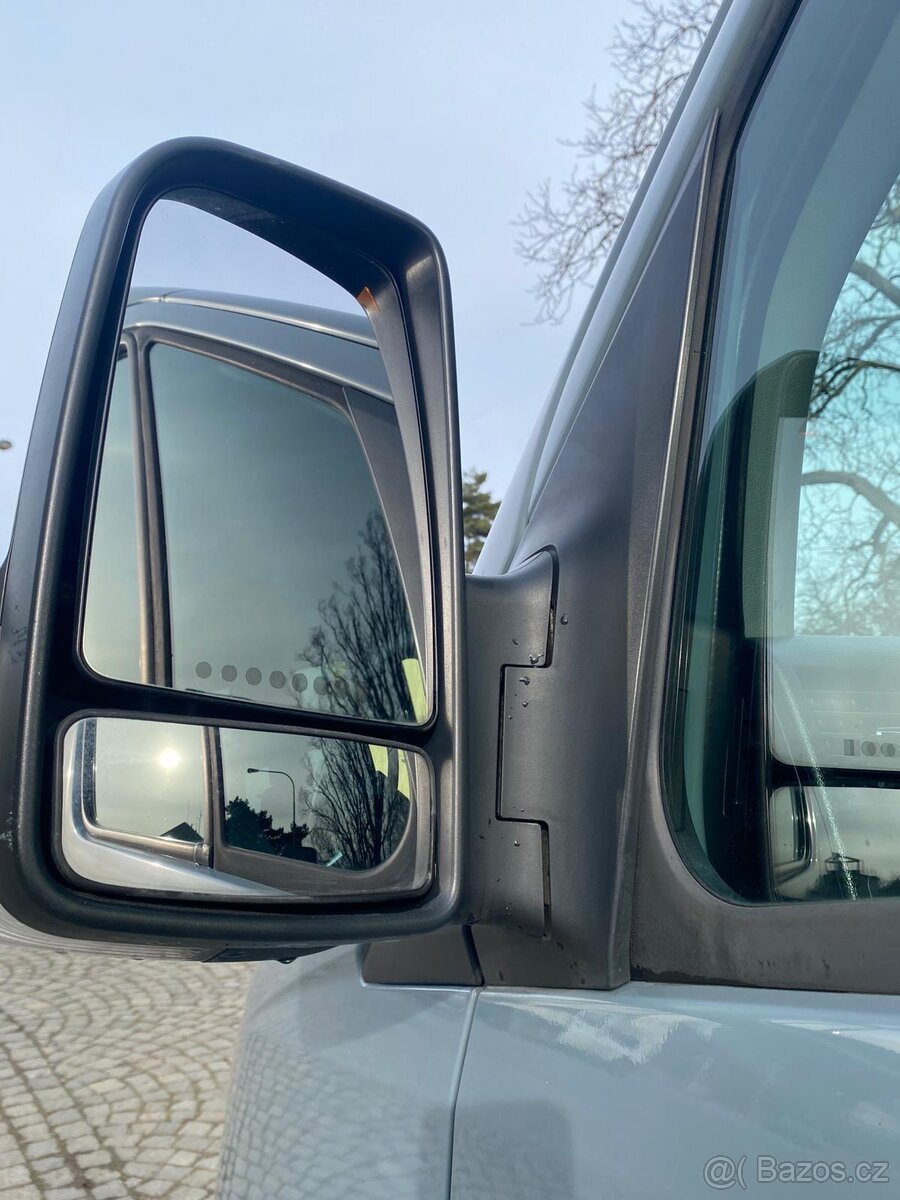 Mercedes sprinter 319 140kw - 5