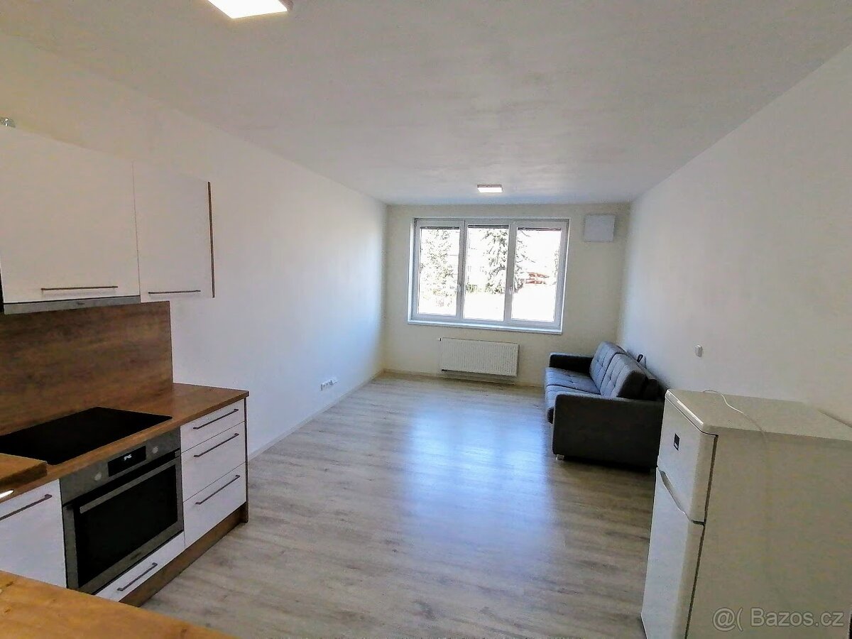 Pronájem novostavby bytu 1+kk, 34 m². Medlánecká 3, Brno - Ř - 5