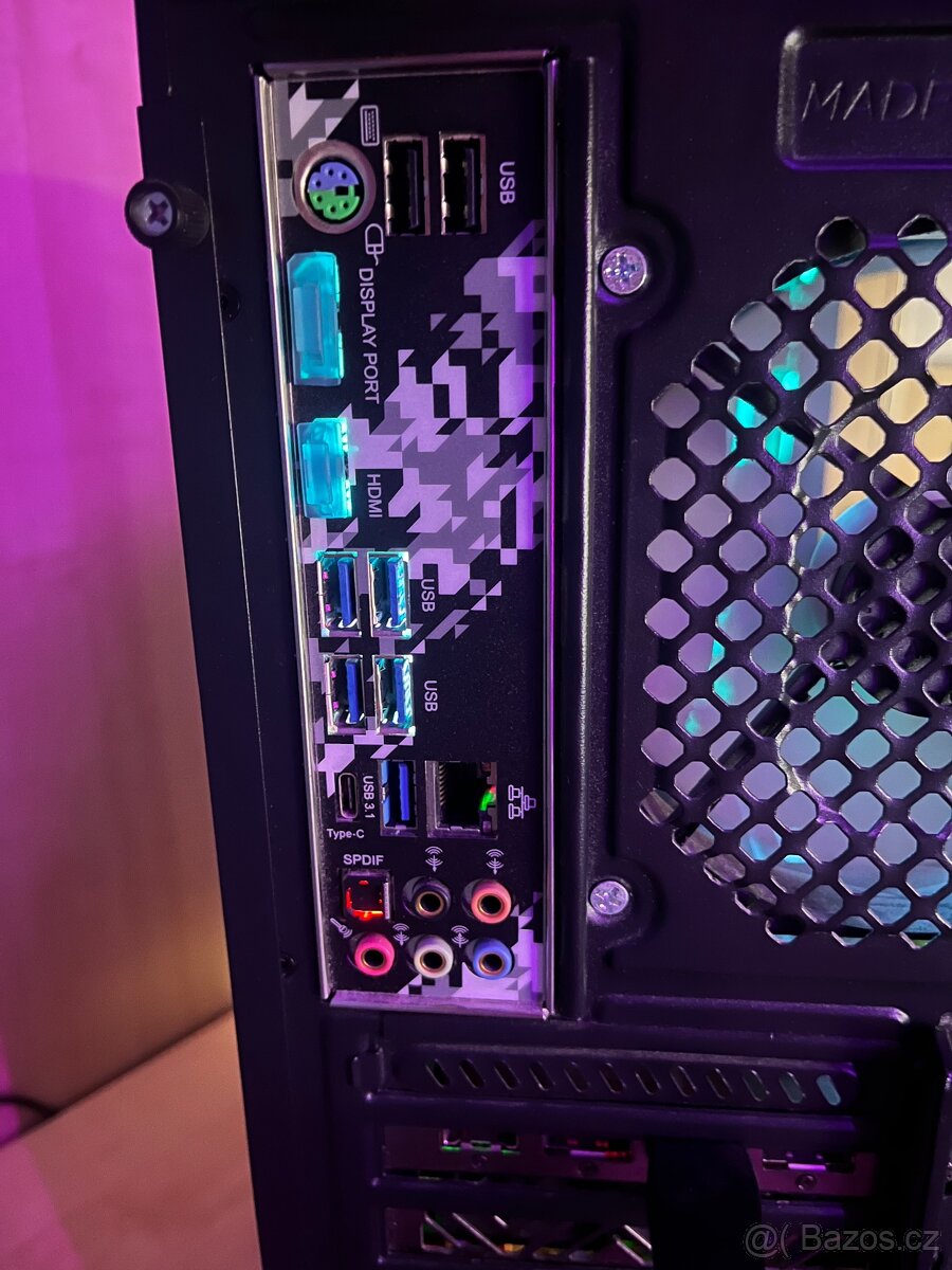 Herní PC ryzen 5 2600, radeon 5500 XT - 5