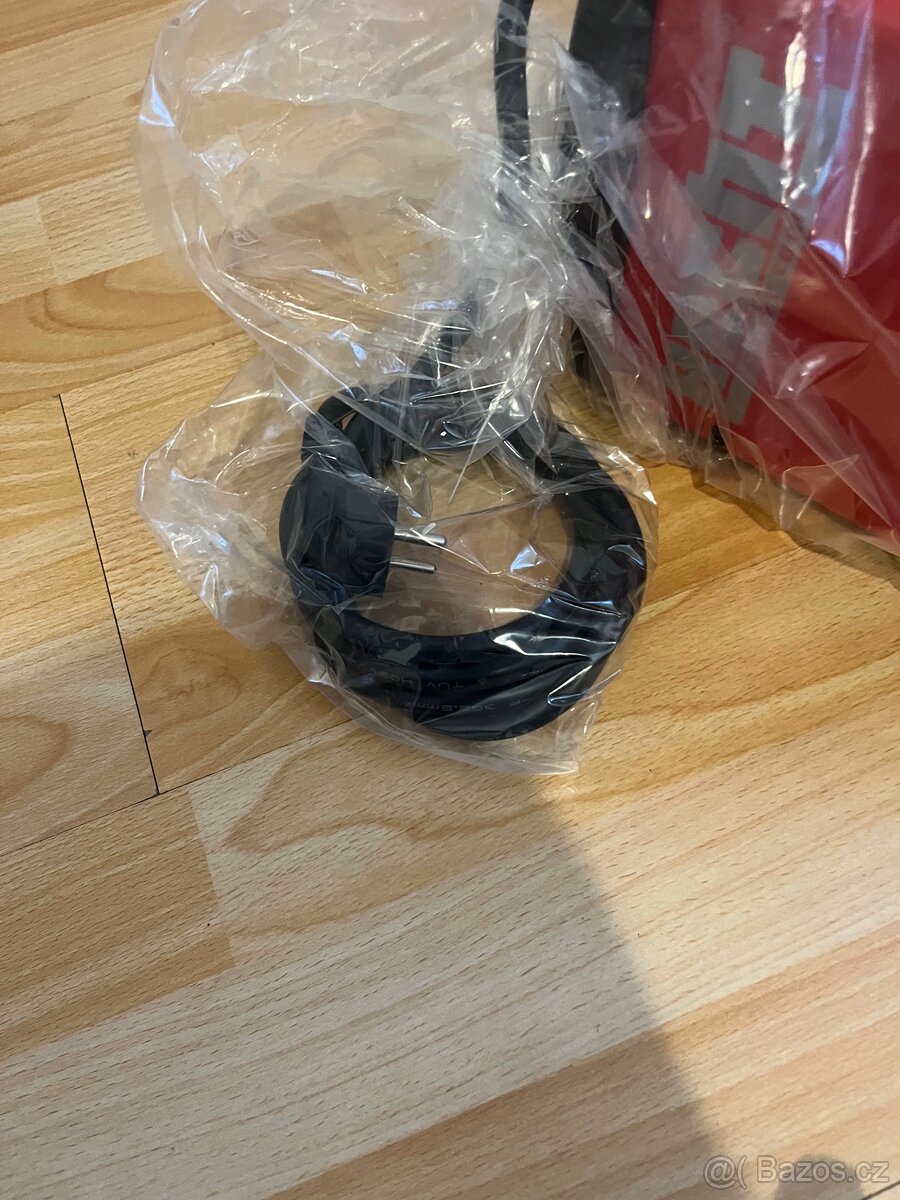 Invertorová svářečka MMA HECHT 1824 - 5