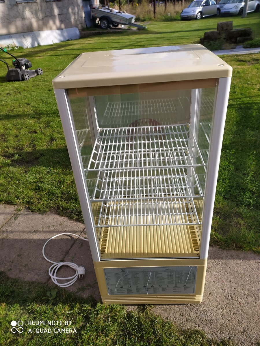 Prosklená chladicí vytrina, s osvetlenim - 5