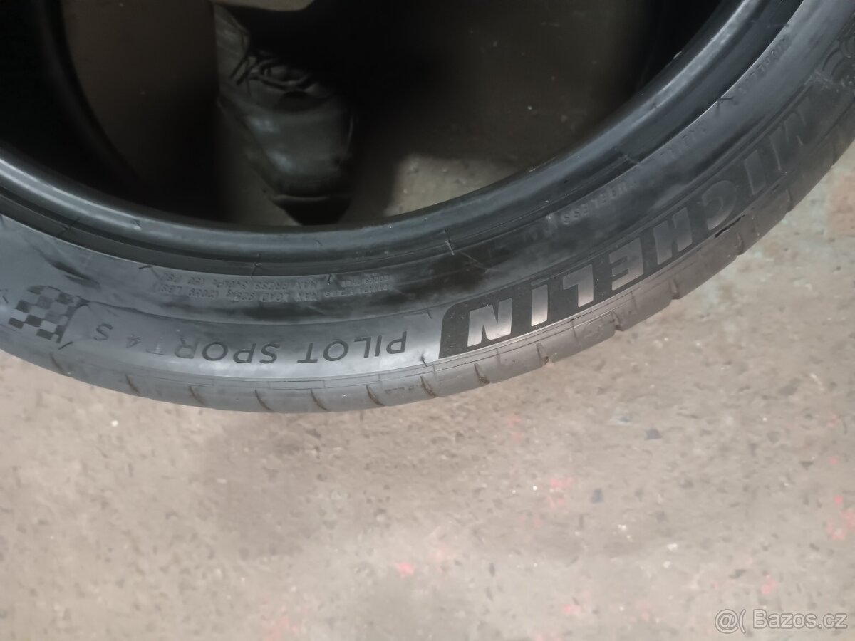 2xletní pneu 265/40/21.Michelin. - 5