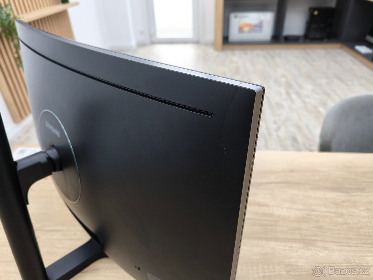 Herní Samsung 27" C27FG73FQU Prohnutý - ZÁRUKA 2 ROKY - 5