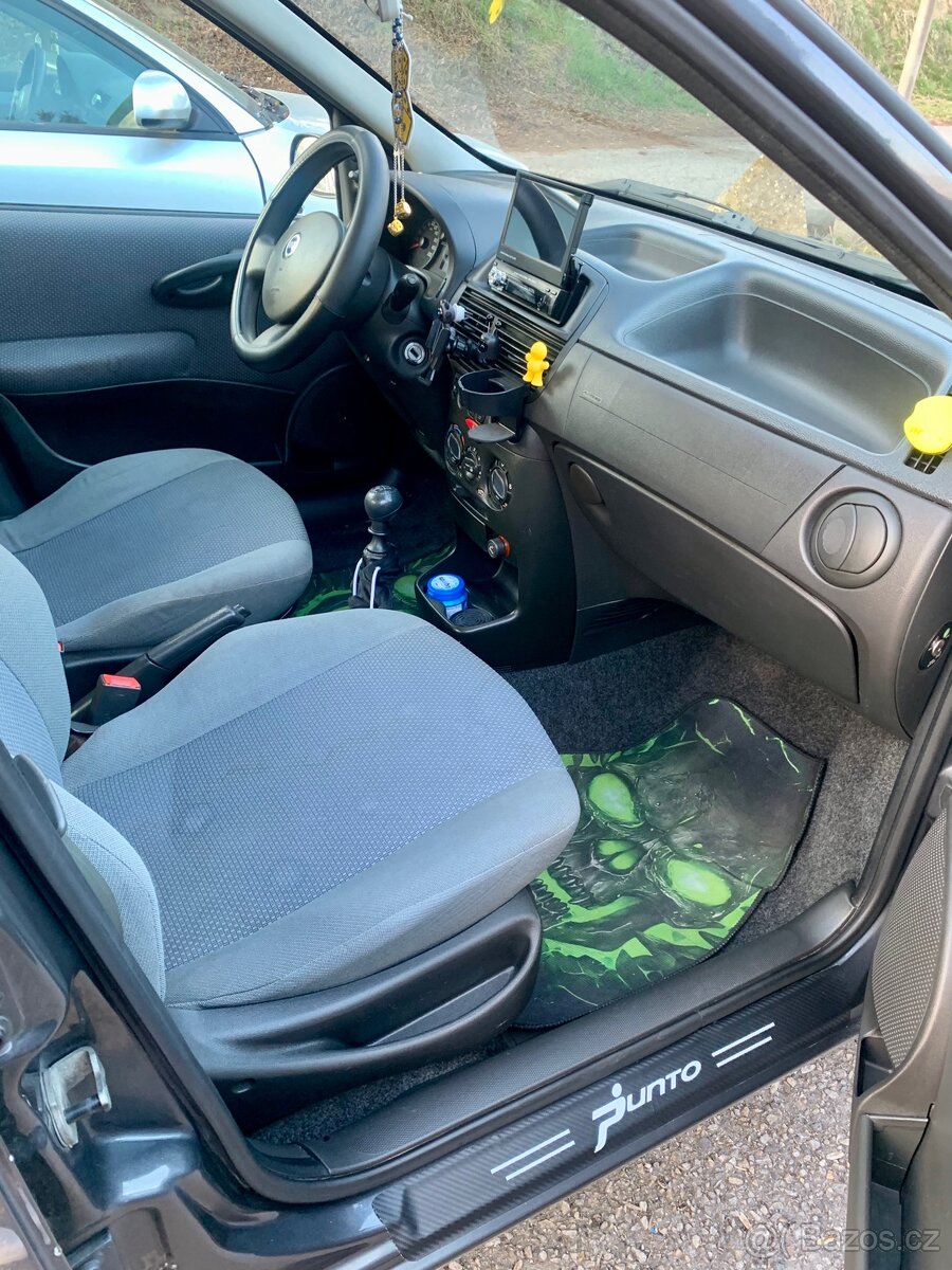 Prodám nebo Vyměním Fiat Punto 1.2 2005 - 5
