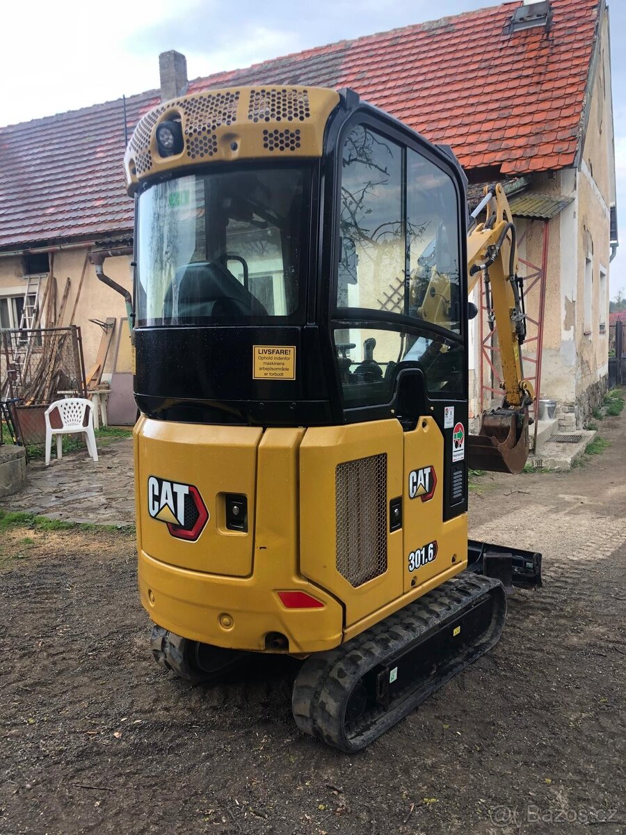 Caterpillar CAT 301.6 - 5