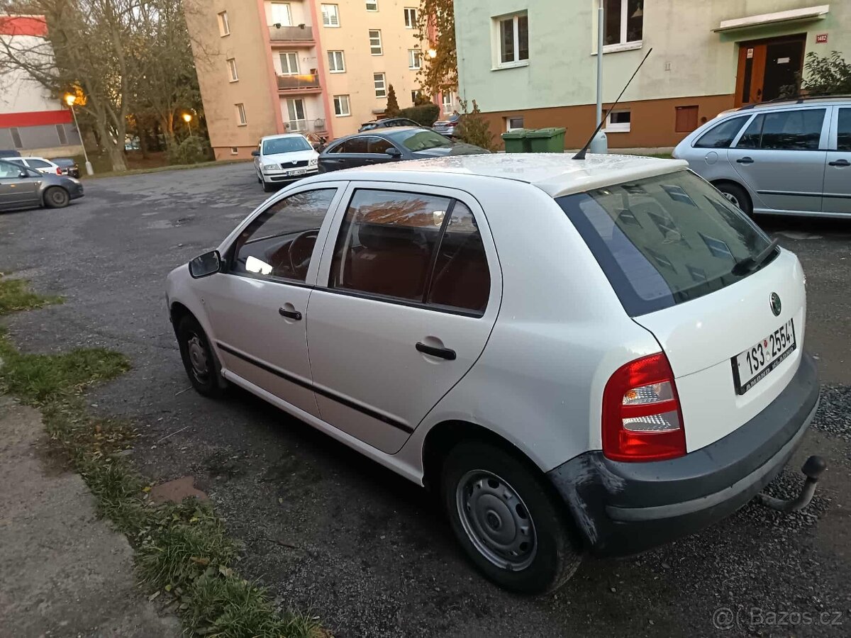 Skoa Fabia Junior 1.0 37kw - 5