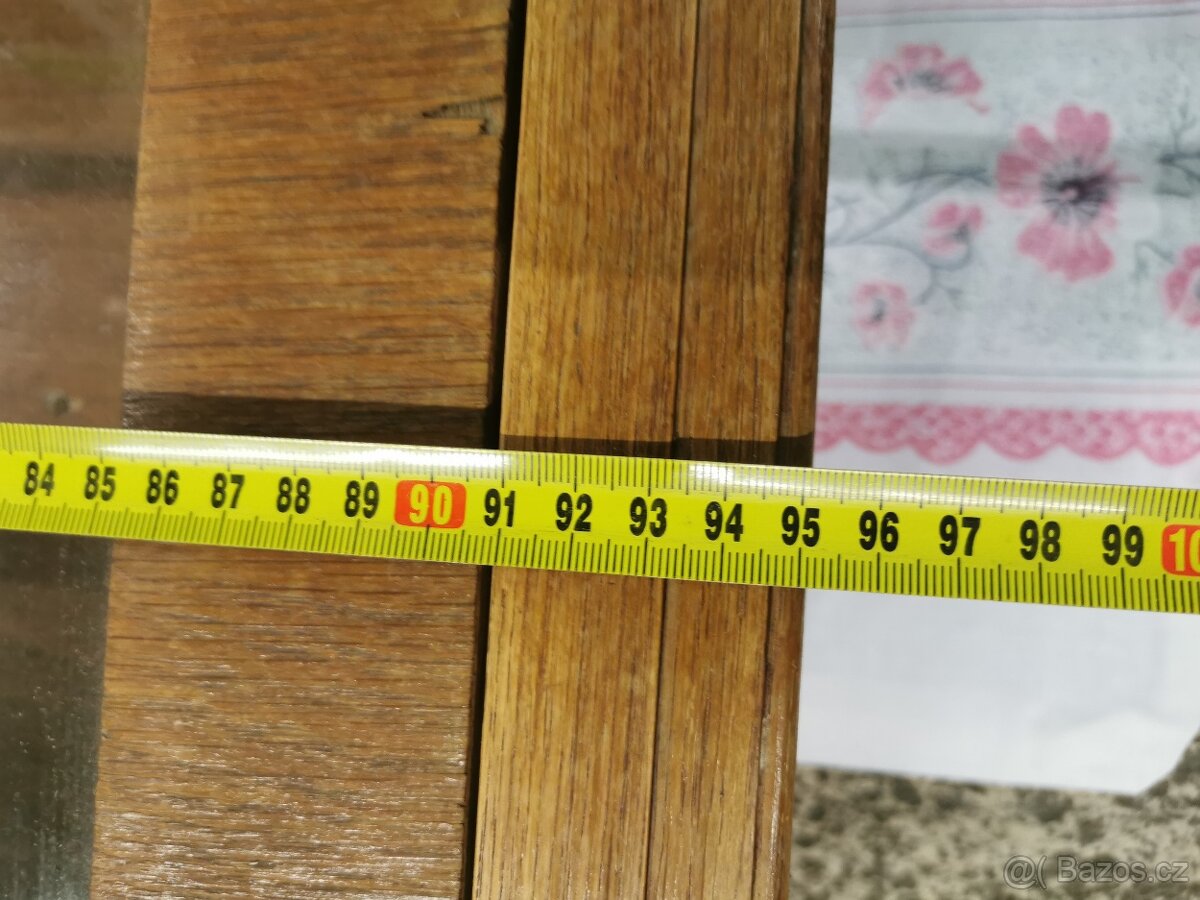 Staré mechanické budíky, nástěnné hodiny. - 5