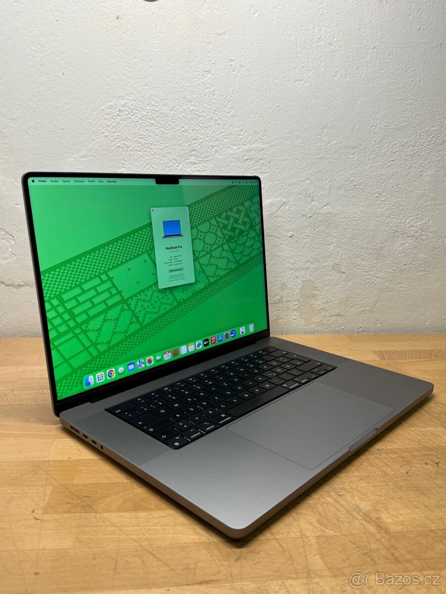 MacBook Pro 16” 2023 CTO /32GB RAM/512GB SSD/Záruka - 5