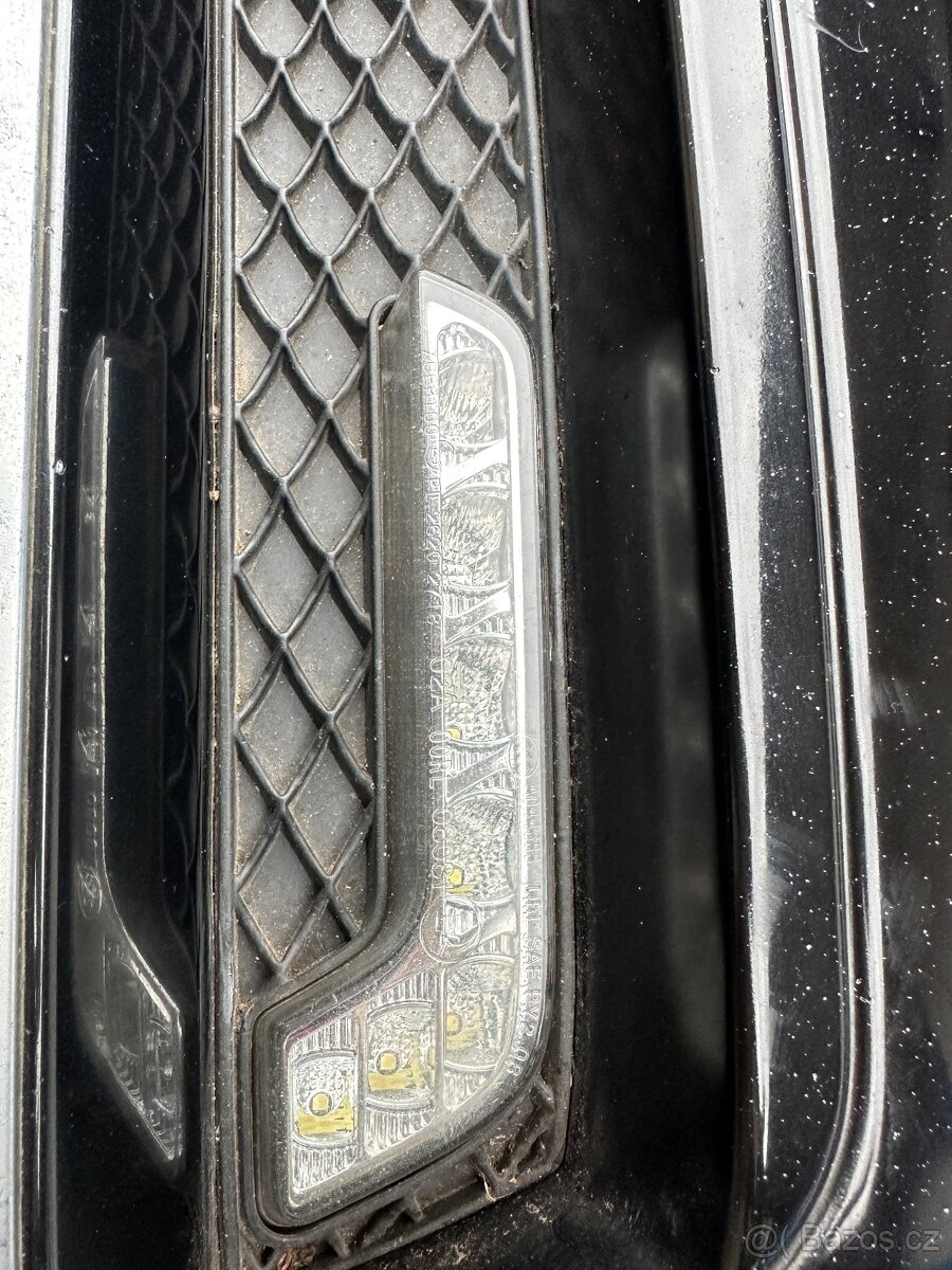 Přední nárazník kompletní Mercedes Benz E do 2010 - 5