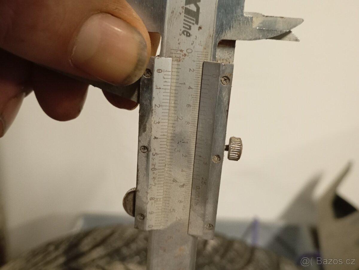 Pneu 195/60r16 89h - 5