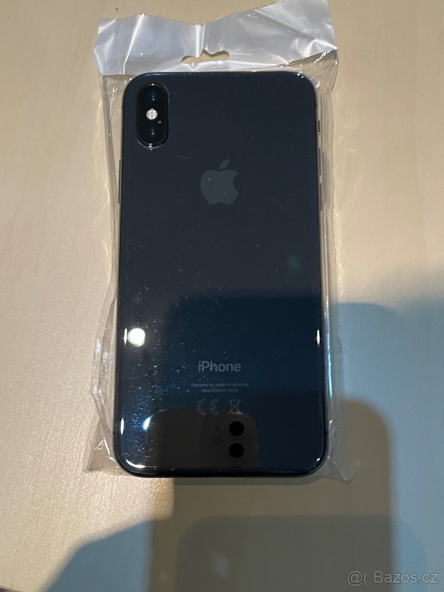 Prodám IPhone X - 5