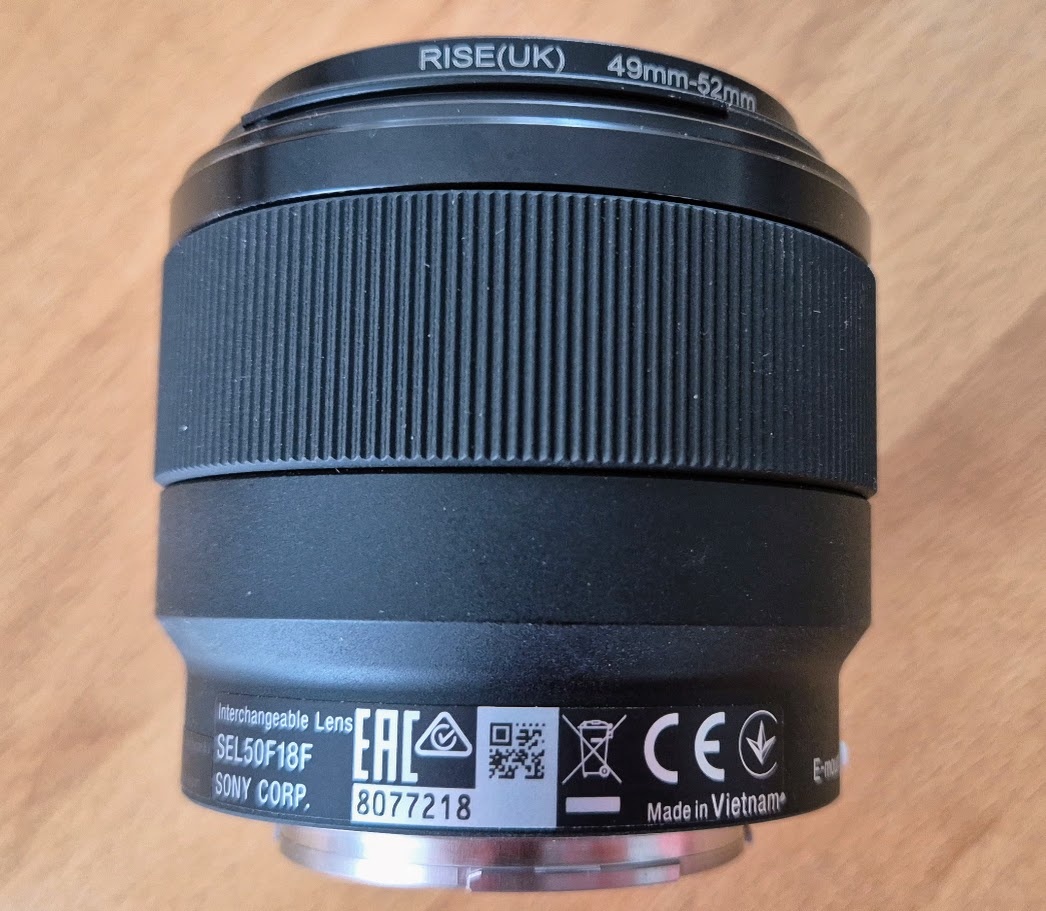 objektiv SONY FE 50 mm f/1,8 (E-mount) - 5