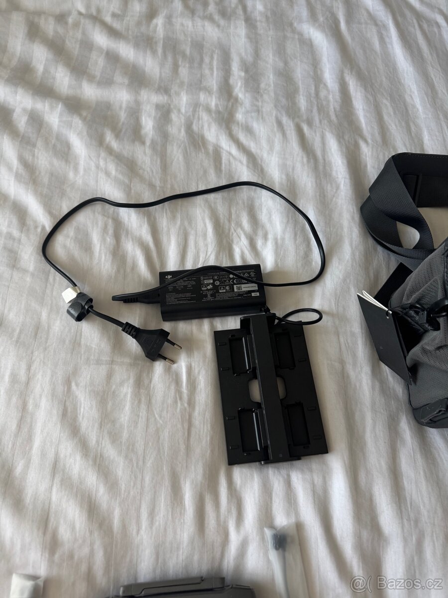 Dron Dji Mavic 2 Pro + příslušenství - 5