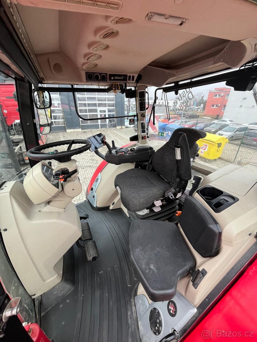 Massey Ferguson 8740 - 5