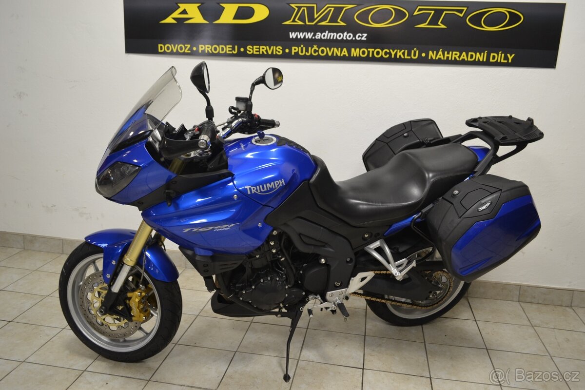 TRIUMPH TIGER 1050