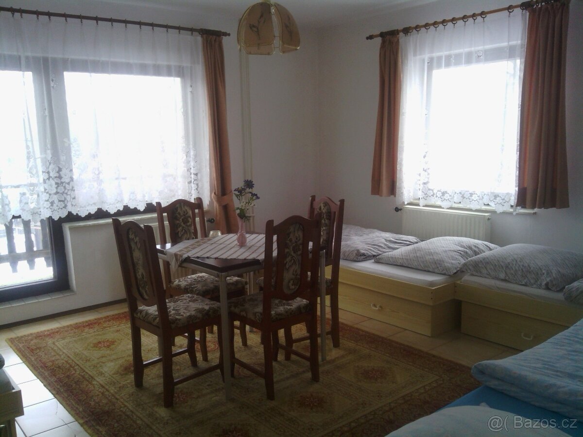 Prodam velky tri podlazni rodiiny dum - 5