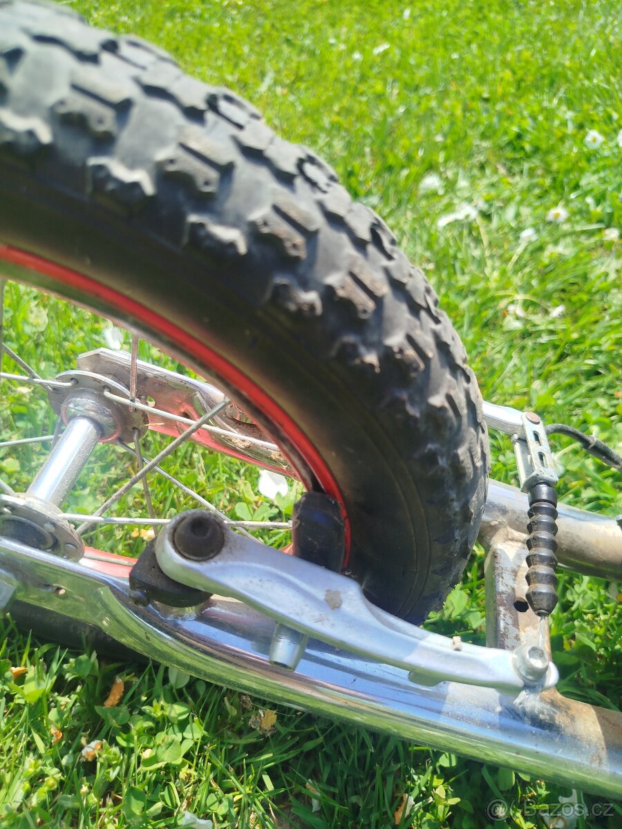 Koloběžka s nafukovacími koly 12". - 5