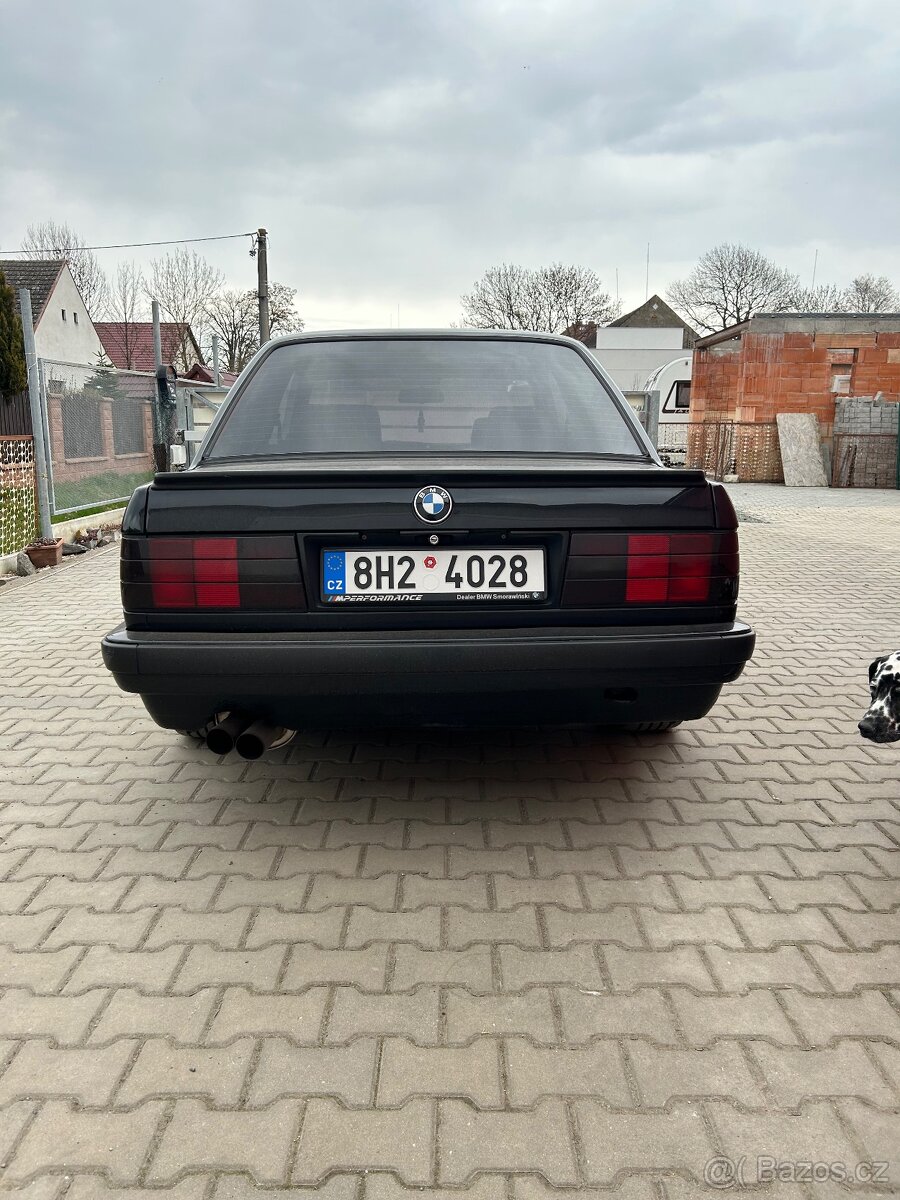 BMW E30 - 5