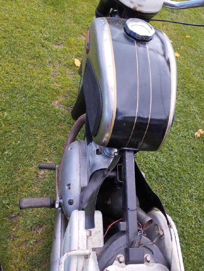 Jawa 250/592 - 5