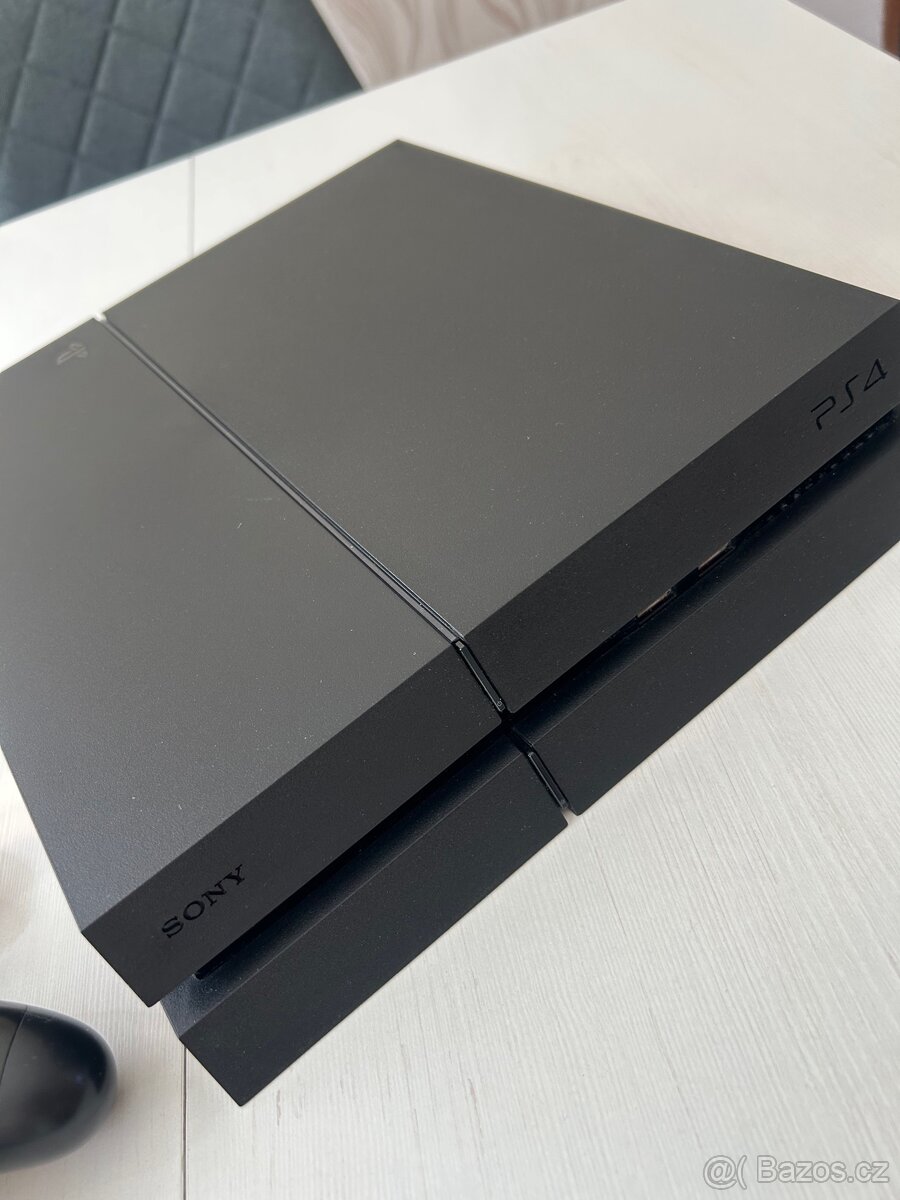 PlayStation 4 1TB - 5