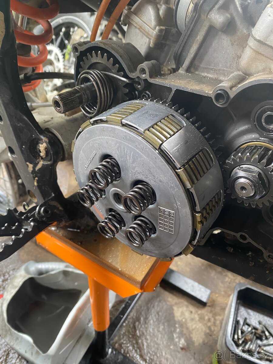 Ktm 125 2009 výměna