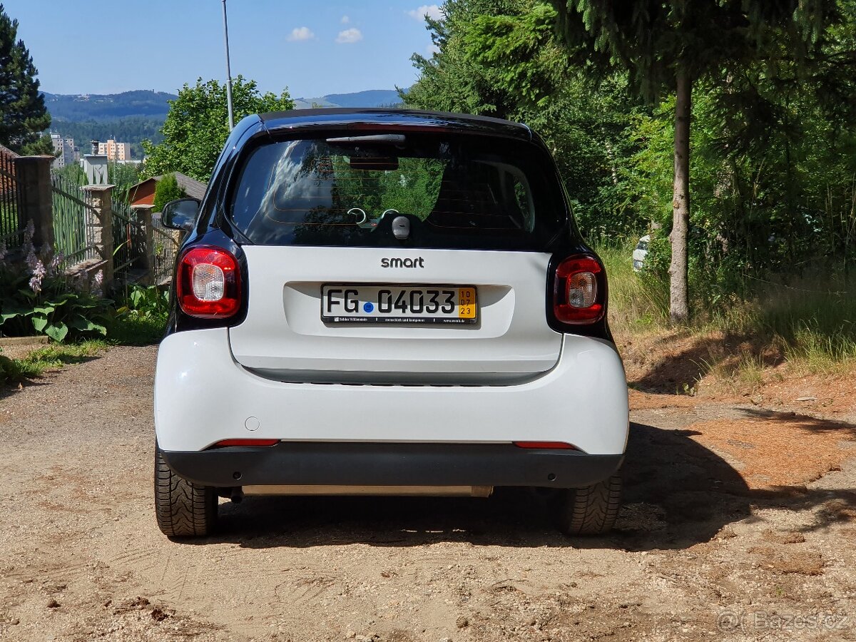 SMART FORTWO - 5