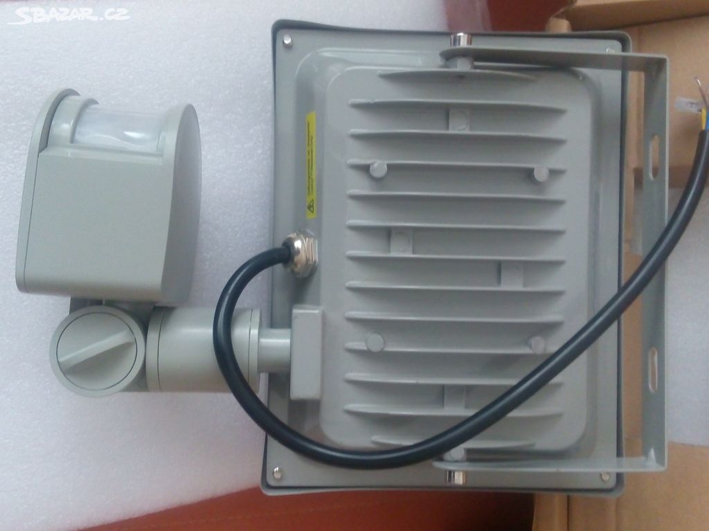 LED světlo(reflektor,halogen) s pohyb.čidlem. - 5