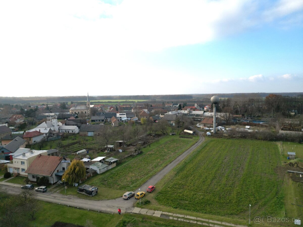 Kyselovice okr. Kroměříž, stavební pozemek 6449m2 - 5