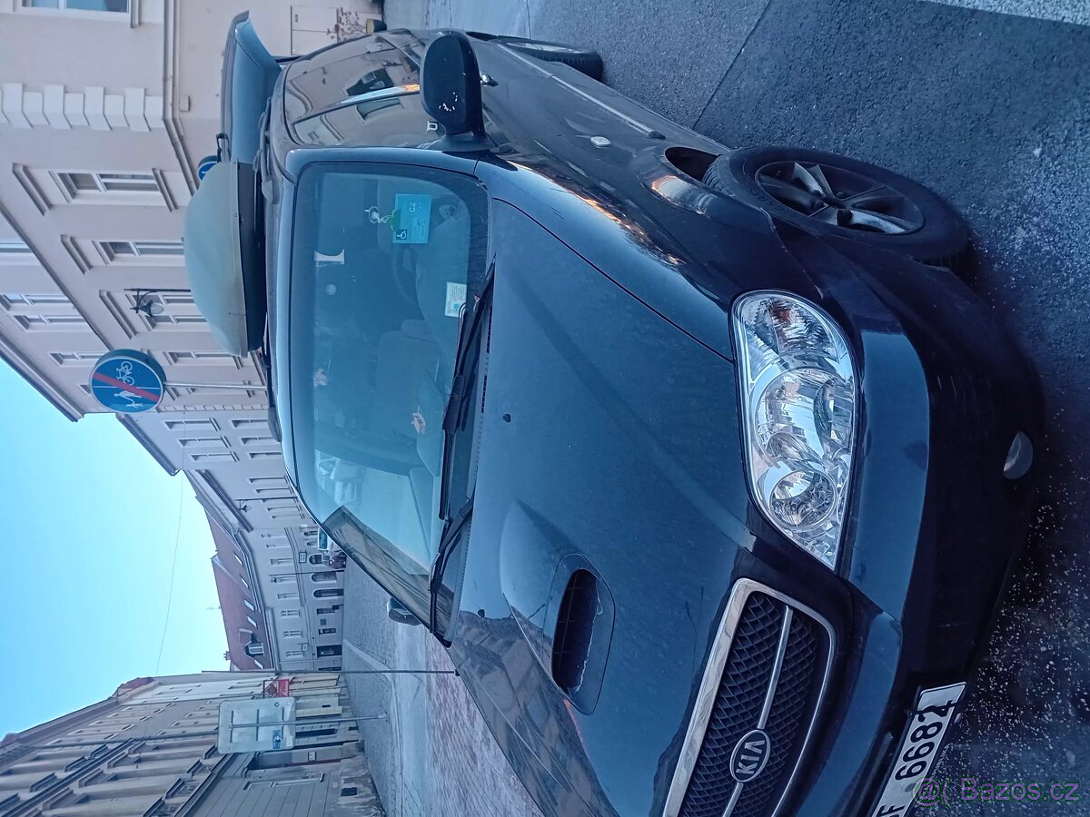 Prodám Kia Carnival - 5