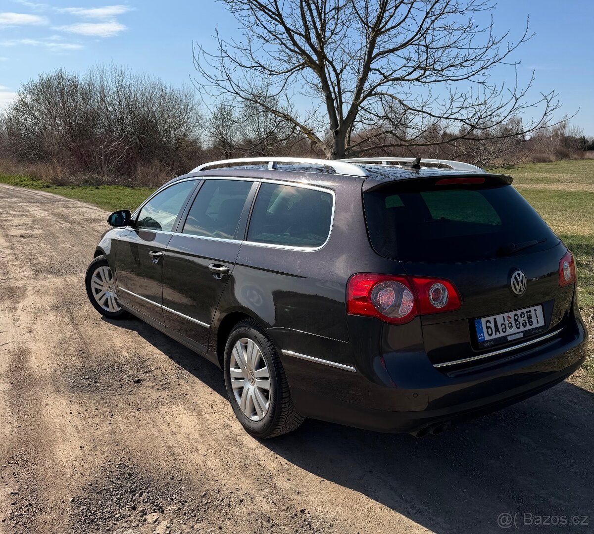 VW Passat Variant - TOP výbava - 5