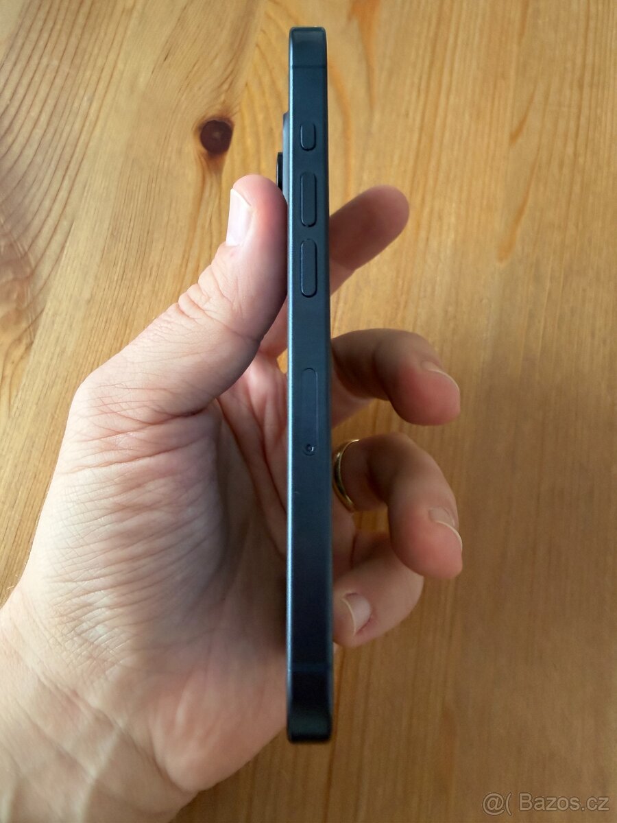 Apple iPhone 15pro 256 GB modrý titan - 5