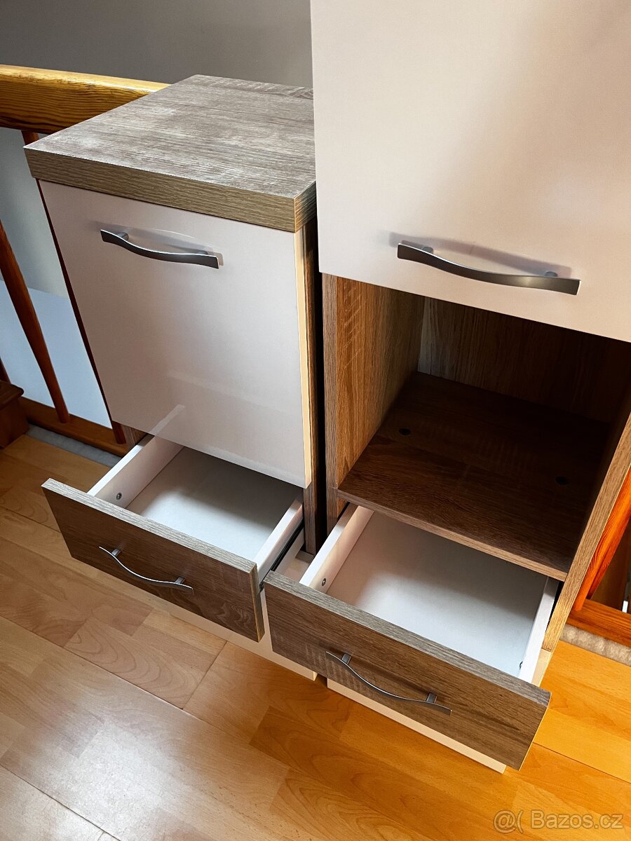 Koupelnové skříňky - 5