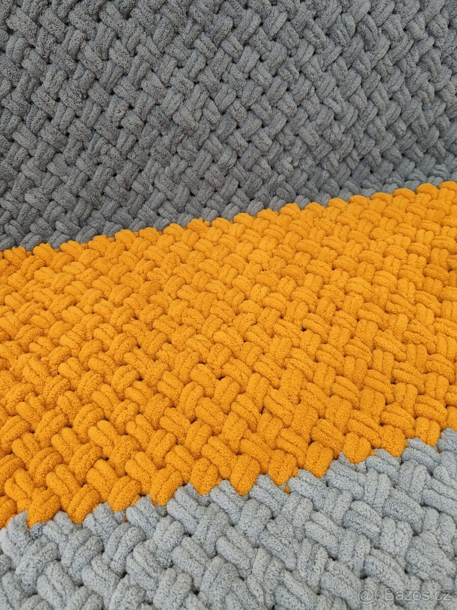 Pletená dětská deka šedá-horčicová - 5