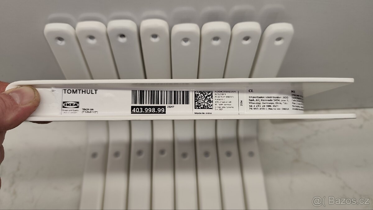 Konzoly na police - regály - 5