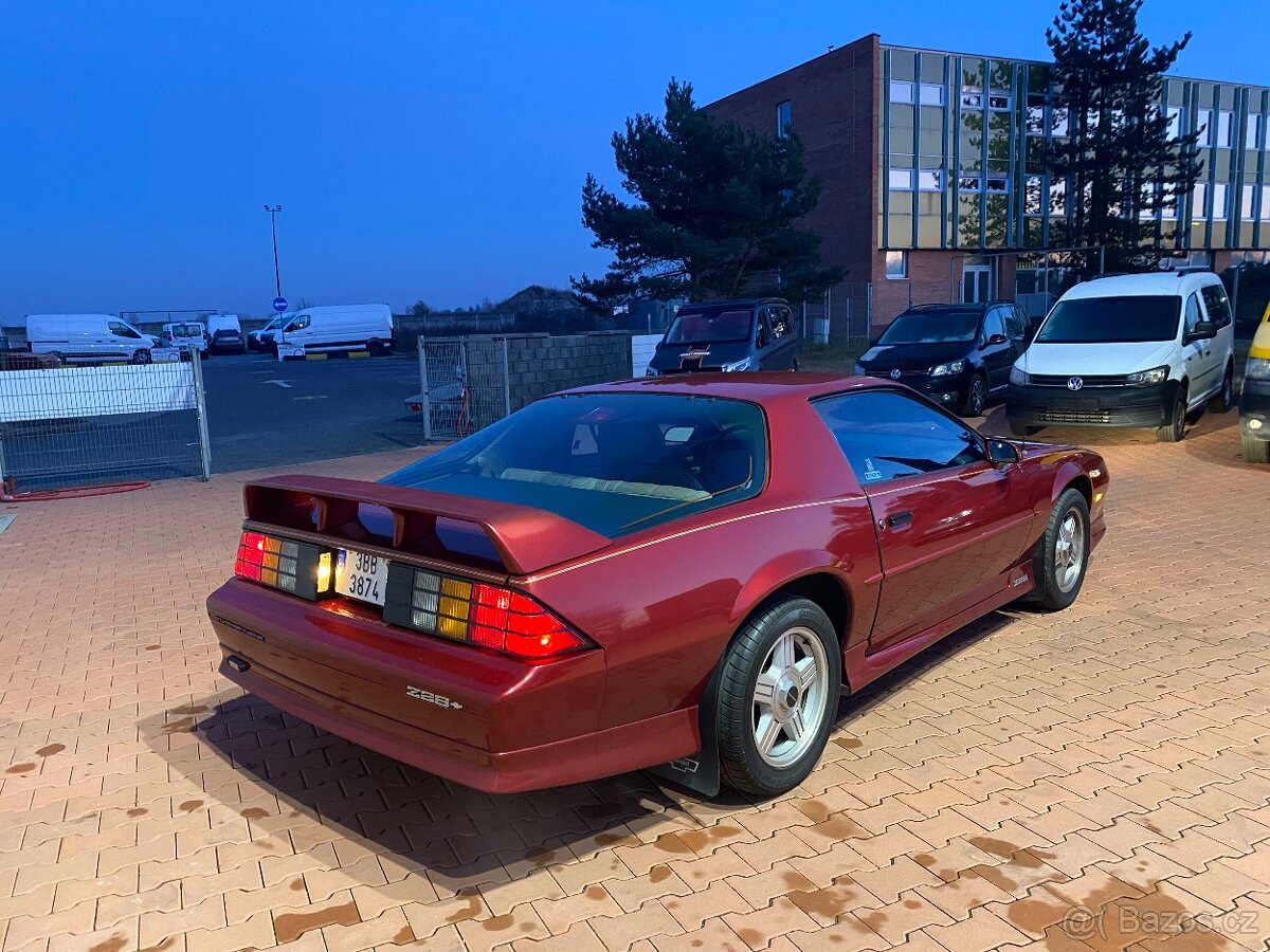CHEVROLET CAMARO 5.7 RZ BÍLE CZ - 5