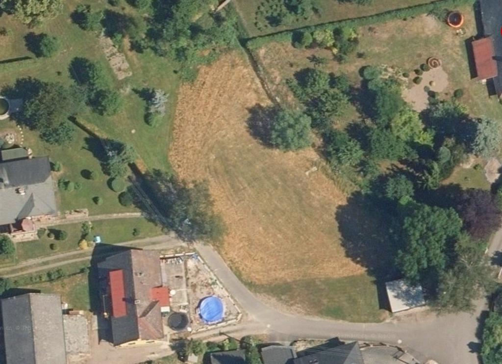 Parcela s možností výstavby - 5